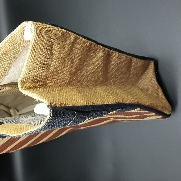 Mona B Eco friendly Americana Stars and Stripes Burlap Tote Bag - Picture 7 of 9